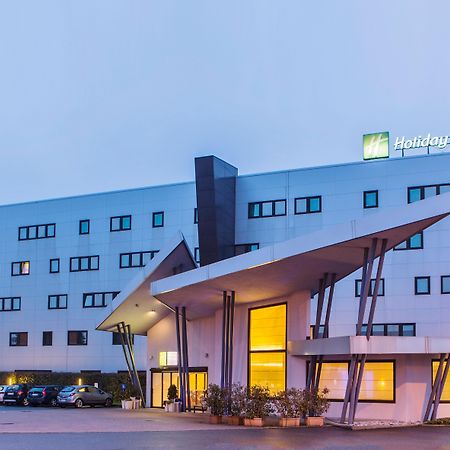 Holiday Inn Express Milan-Malpensa Airport By Ihg Somma Lombardo Esterno foto